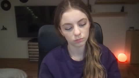 AriaCreazy online show from 02-10-25, 09:25