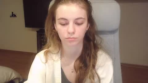 AriaCreazy online show from 10-13-25, 08:20