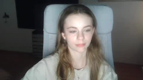 AriaCreazy online show from 03-25-26, 09:32