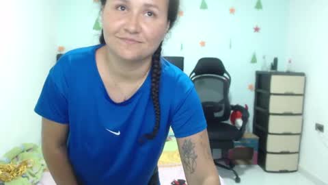 ...Ariana... online show from 01-14-25, 05:01