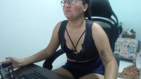 Snapshot of ariadna_6 chatting on 02-11-26, 06:35 ...Ariana... online show from 02-11-26, 06:35