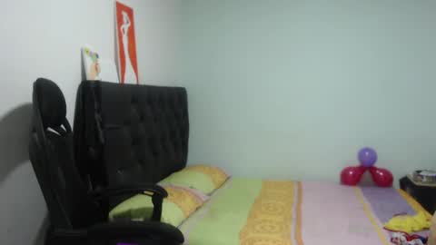 Snapshot of ariadna_6 chatting on 05-02-26, 04:12 ...Ariana... online show from 05-02-26, 04:12