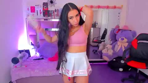 ariadnacappelletty online show from 05-06-26, 04:01