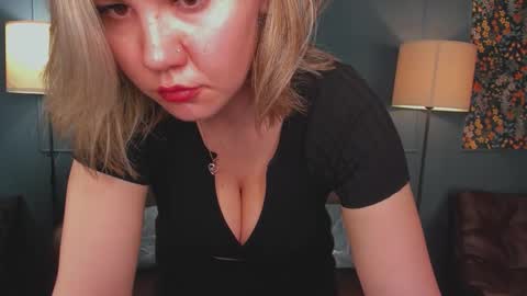 ariaeven online show from 03-29-26, 10:15