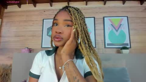 Snapshot of ariafoster chatting on 03-01-26, 04:03 Aria Foster online show from 03-01-26, 04:03