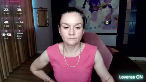 AriaGray online show from 06-19-26, 02:27