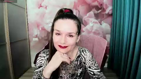 AriaGray online show from 06-27-26, 04:56