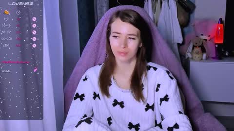 Ari online show from 12-01-25, 06:51