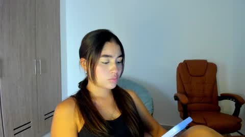 Aria Montgomery online show from 02-25-25, 06:03