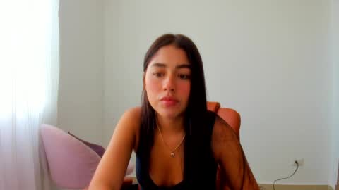 Snapshot of ariamontgomeryyy chatting on 05-04-26, 09:11 Aria Montgomery online show from 05-04-26, 09:11