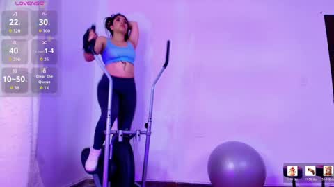 ariana_castillo__ online show from 05-04-26, 01:18