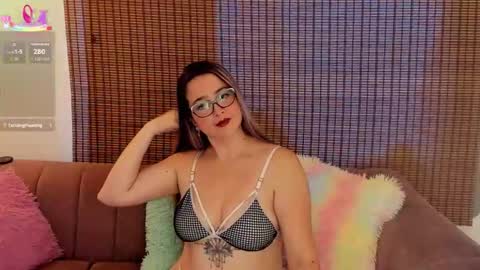 Ariana Cruz online show from 05-08-26, 12:54