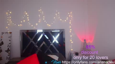 Snapshot of ariana_devil1 chatting on 01-13-25, 04:41 ariana devil online show from 01-13-25, 04:41