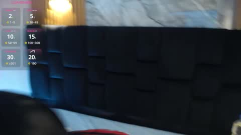 Snapshot of ariana_hill_ chatting on 10-31-25, 12:17 ariana_hill_ online show from 10-31-25, 12:17