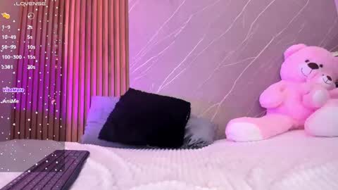 Ariana online show from 09-18-25, 12:40