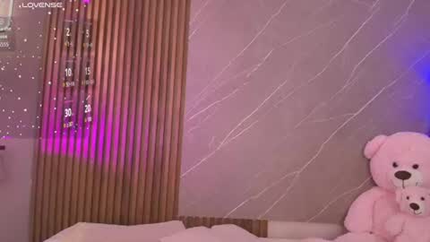 Ariana online show from 06-17-26, 12:07