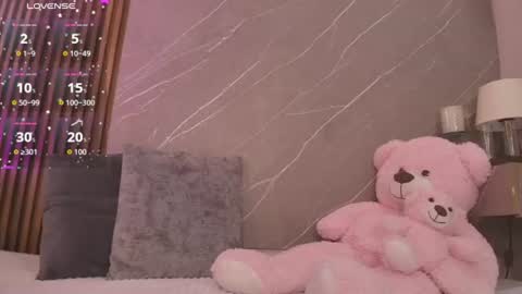 Ariana online show from 06-23-26, 11:19