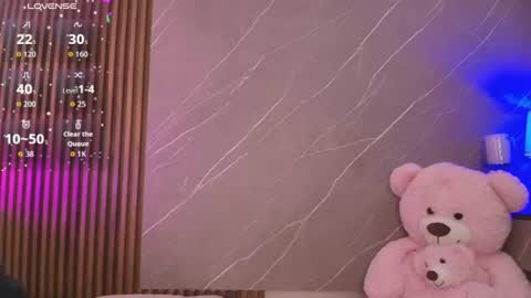 Ariana online show from 06-24-26, 11:09