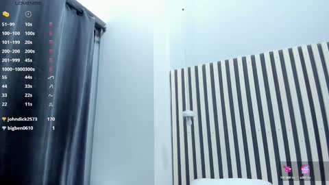 Ariana online show from 02-15-25, 03:31