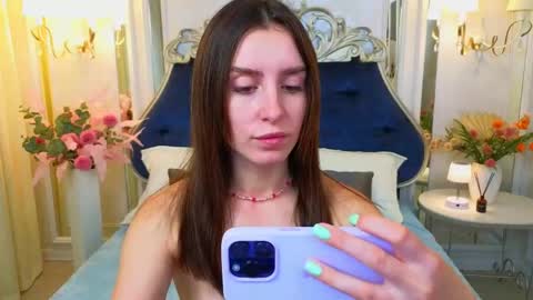 Ariana online show from 05-13-26, 12:19