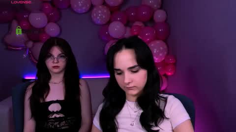 Snapshot of ariana_ross7 chatting on 02-14-26, 08:27 ariana_ross7 online show from 02-14-26, 08:27