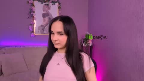 Snapshot of ariana_ross7 chatting on 03-10-26, 10:20 ariana_ross7 online show from 03-10-26, 10:20