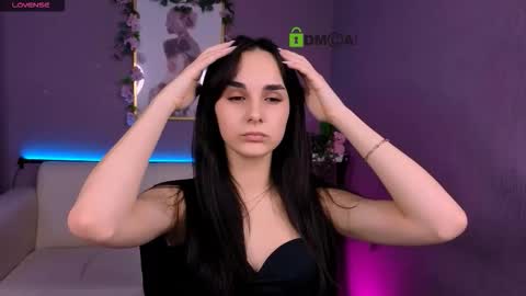 Snapshot of ariana_ross7 chatting on 03-13-26, 08:26 ariana_ross7 online show from 03-13-26, 08:26