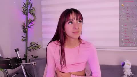 Ariana  online show from 02-27-25, 09:04