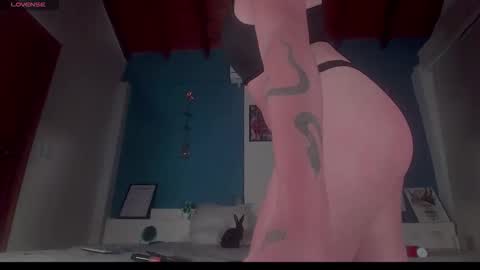 Snapshot of ariana_whitee chatting on 11-17-25, 02:28 ariana_whitee online show from 11-17-25, 02:28