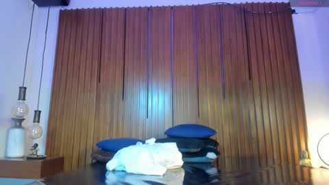 Arianaa Gray online show from 02-08-26, 04:27