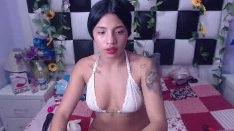 arianaa tompsoon online show from 12-04-24, 03:59
