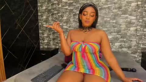 Snapshot of arianaablack chatting on 09-18-25, 03:30 Ariana online show from 09-18-25, 03:30
