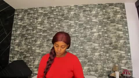 Snapshot of arianaablack chatting on 10-12-25, 12:04 Ariana online show from 10-12-25, 12:04