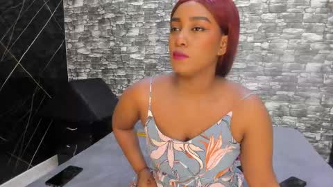 Snapshot of arianaablack chatting on 10-16-25, 12:17 Ariana online show from 10-16-25, 12:17