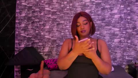 Snapshot of arianaablack chatting on 03-03-26, 12:33 Ariana online show from 03-03-26, 12:33