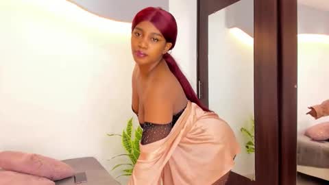 Snapshot of arianaablack chatting on 04-18-26, 12:31 Ariana online show from 04-18-26, 12:31