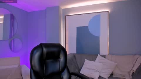 Ariana Dumont online show from 10-16-25, 11:33