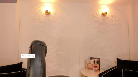 Ariana Dumont online show from 05-15-26, 10:55