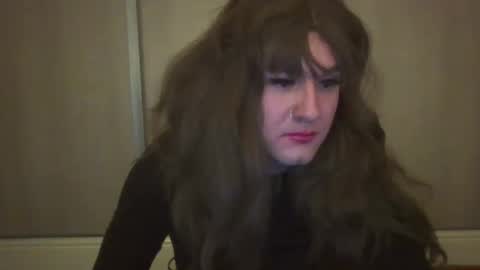 Snapshot of arianalopez98 chatting on 12-14-24, 08:40 Ariana 3 online show from 12-14-24, 08:40