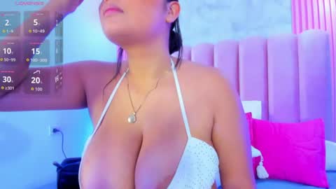 Snapshot of arianarougee chatting on 07-16-26, 04:51 ArianaRougee online show from 07-16-26, 04:51