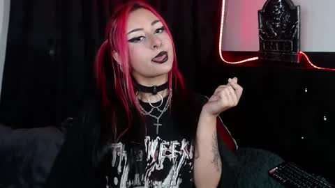 Snapshot of arianauwu666 chatting on 02-04-25, 11:06 help me 100 hands up my OF is Free online show from 02-04-25, 11:06