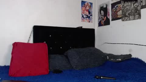 Snapshot of arianauwu666 chatting on 02-15-25, 08:54 help me 100 hands up my OF is Free online show from 02-15-25, 08:54