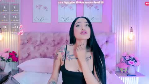 Snapshot of arianawest_ chatting on 05-28-26, 01:19 arianawest_ online show from 05-28-26, 01:19