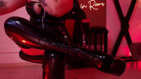 Snapshot of arianna__smith_ chatting on 01-04-25, 07:44 Arianna online show from 01-04-25, 07:44