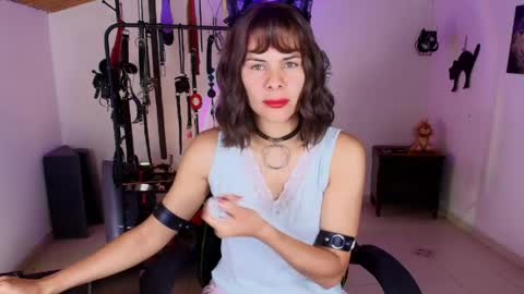 arianna_connorr online show from 05-12-26, 01:19