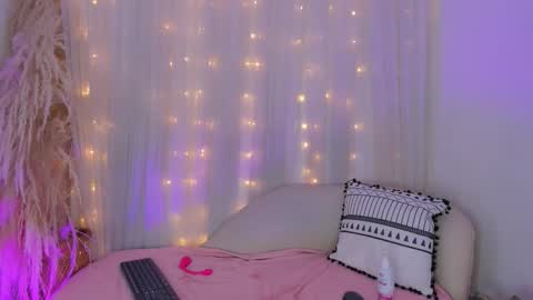 Snapshot of arianna_cox chatting on 02-03-26, 06:40 arianna cox online show from 02-03-26, 06:40