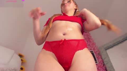 Snapshot of arianna_gren chatting on 12-21-24, 03:36 Arianna online show from 12-21-24, 03:36