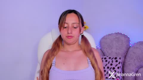 Snapshot of arianna_gren chatting on 02-05-25, 08:35 Arianna online show from 02-05-25, 08:35