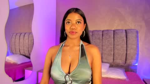arianna_roxe_ online show from 06-10-26, 08:57