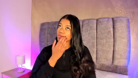 arianna_roxe_ online show from 07-01-26, 10:06